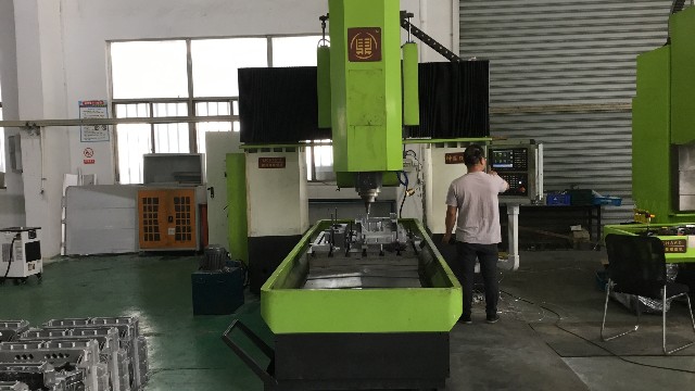 攪拌摩擦焊機攪拌頭材料的選擇-科鼎數(shù)控