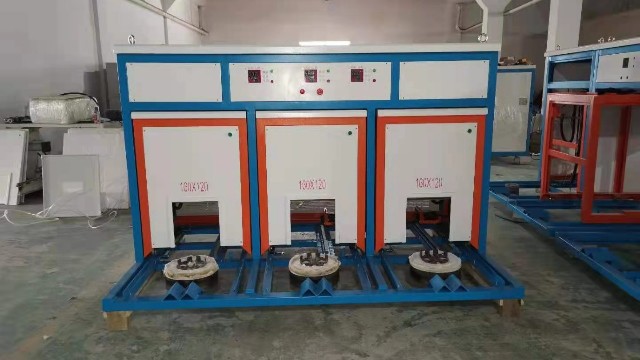 您知道科鼎電磁模具加熱爐的功能有哪些嗎？